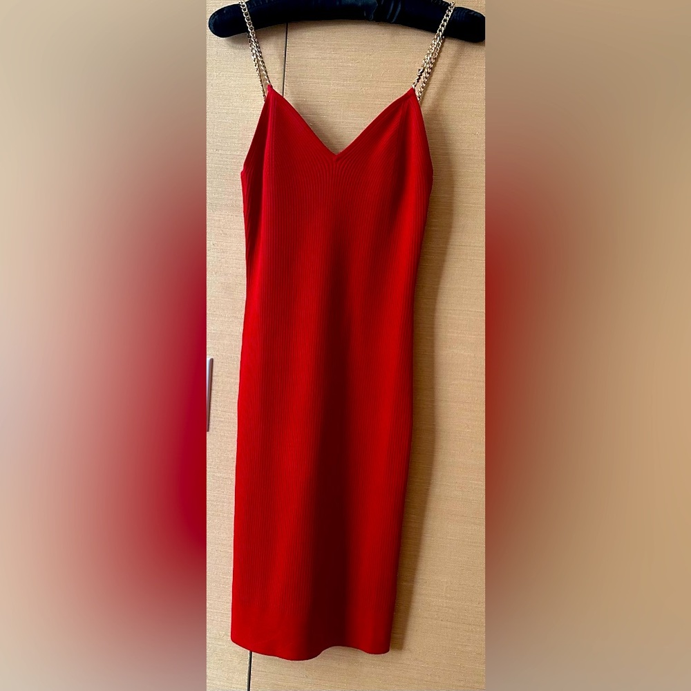 Sexy but elegant. Form fitting hot #